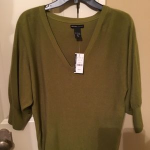 Cute NWT NYC Dolman sleeve sweater